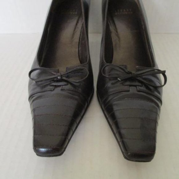 **Stuart Weitzman Brown Toe Bow Tie Pumps - Picture 6 of 7